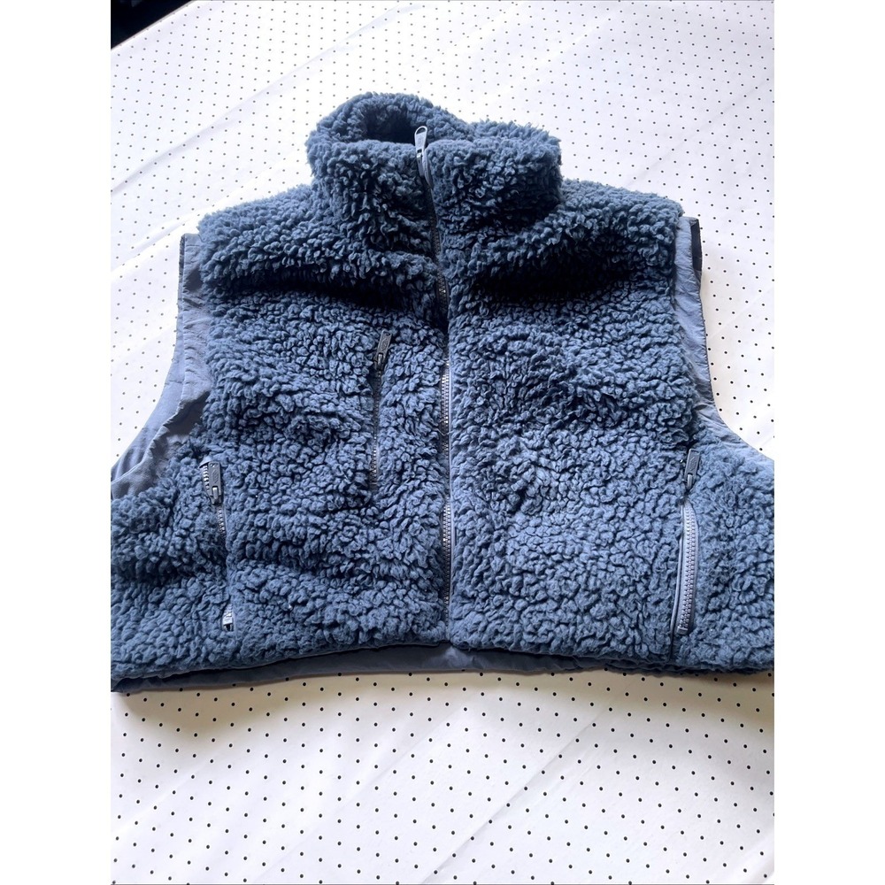 FP Movement Free People Highline Reversible Sherpa Vest Blue Size Medium - Picture 10 of 13